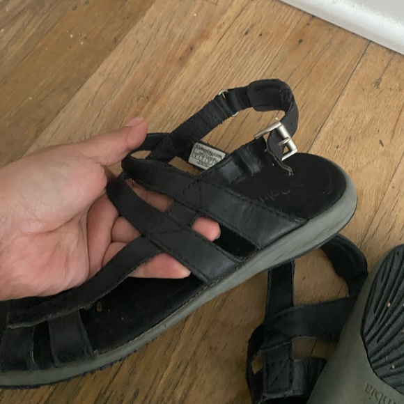 Columbia walking sandals - Picture 3 of 4